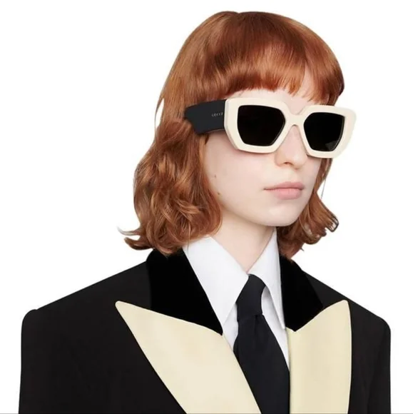 ?Authentic Gucci GG0630S 001 55 Ladies Sunglasses - www  display picture 2